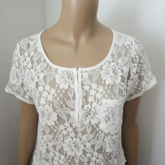 NEW Hollister Sheer Boho Lace Top Size Medium - Picture 2 of 6